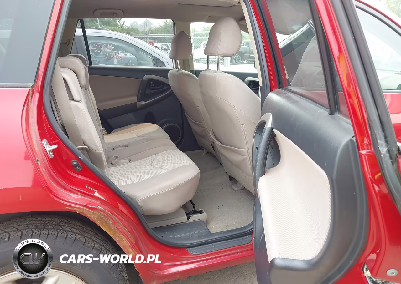 2006 Toyota Rav4 VIN:JTMBD33VX66020364 - 8