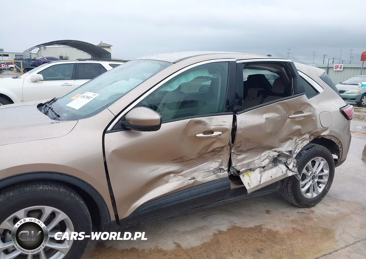 2020 Ford Escape Se VIN:1FMCU0G63LUC36887 - 6