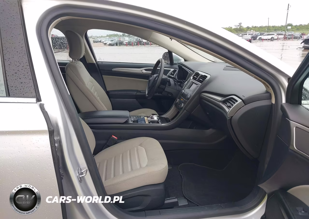 2018 Ford Fusion Hybrid S VIN:3FA6P0UUXJR278950 - 5