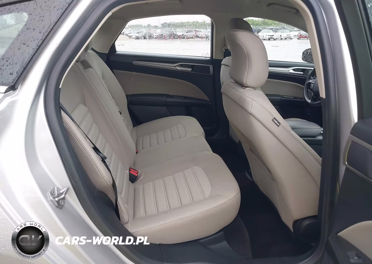 2018 Ford Fusion Hybrid S VIN:3FA6P0UUXJR278950 - 8