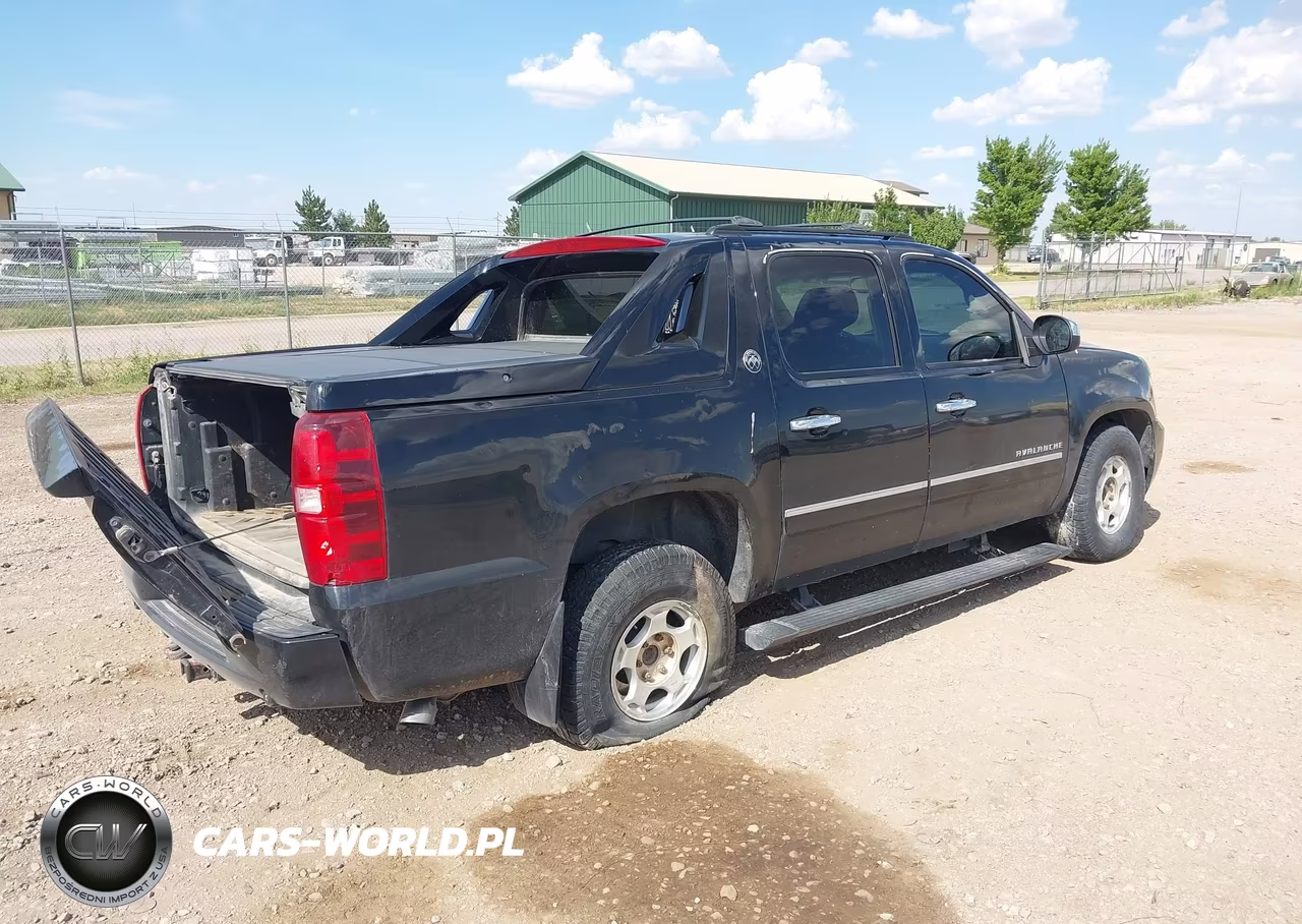 2013 Chevrolet Avalanche Ltz VIN:3GNTKGE72DG249351 - 4