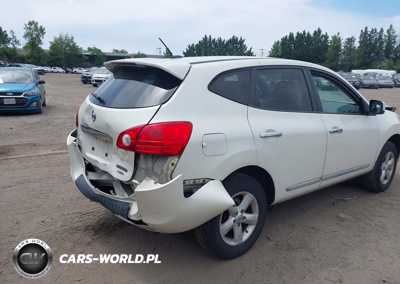 2013 Nissan Rogue S VIN:JN8AS5MV5DW101141 - 4