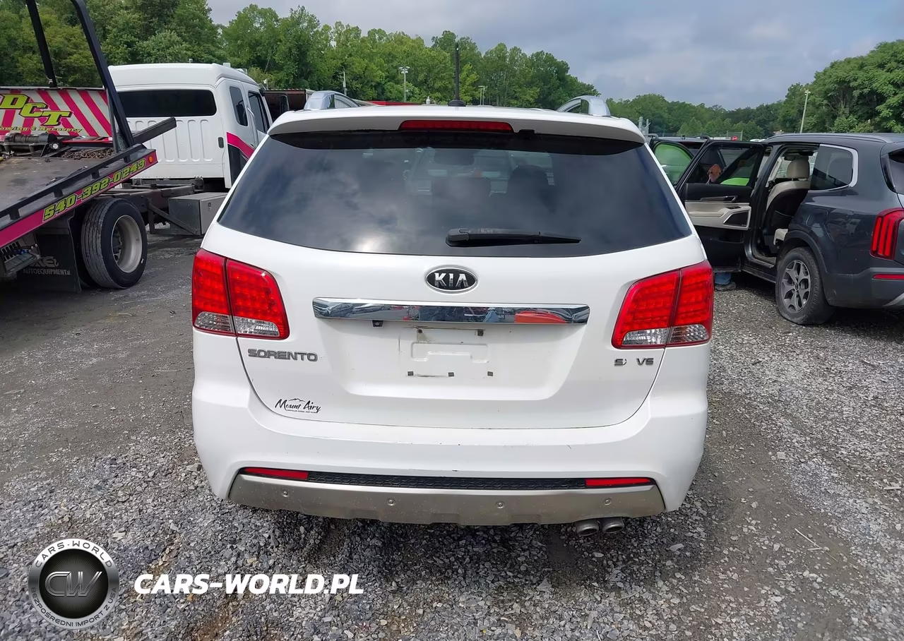2011 Kia Sorento Sx V6 VIN:5XYKW4A25BG107301 - 15