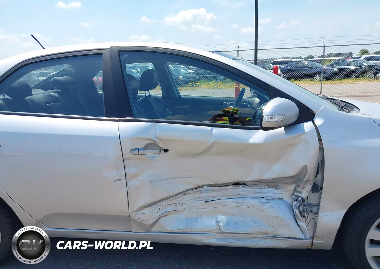 2010 Kia Forte Sx VIN:KNAFW4A31A5067572 - 6