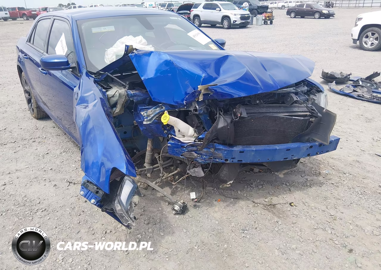 2019 Chrysler 300 300S VIN:2C3CCABG3KH559758 - 6