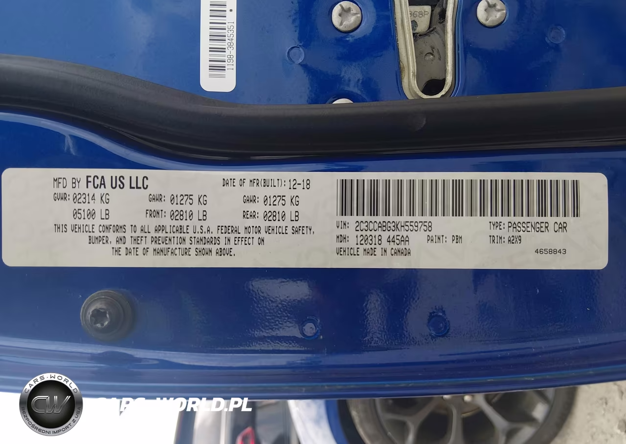 2019 Chrysler 300 300S VIN:2C3CCABG3KH559758 - 9