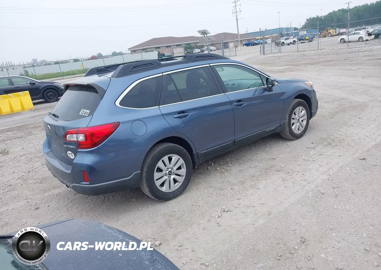 2016 Subaru Outback 2.5I Premium VIN:4S4BSBFC4G3266397 - 4