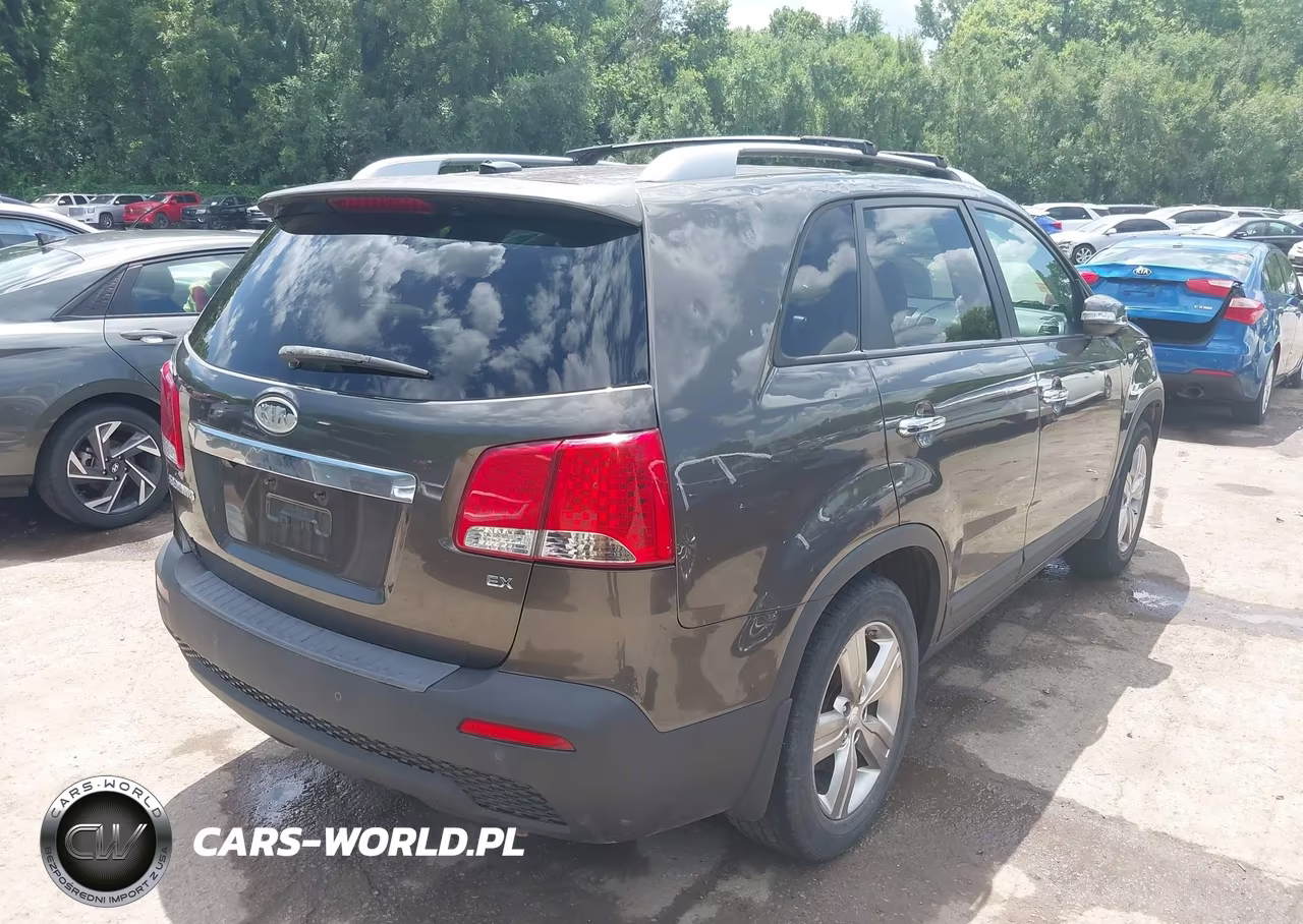 2013 Kia Sorento Ex VIN:5XYKU3A61DG407794 - 4