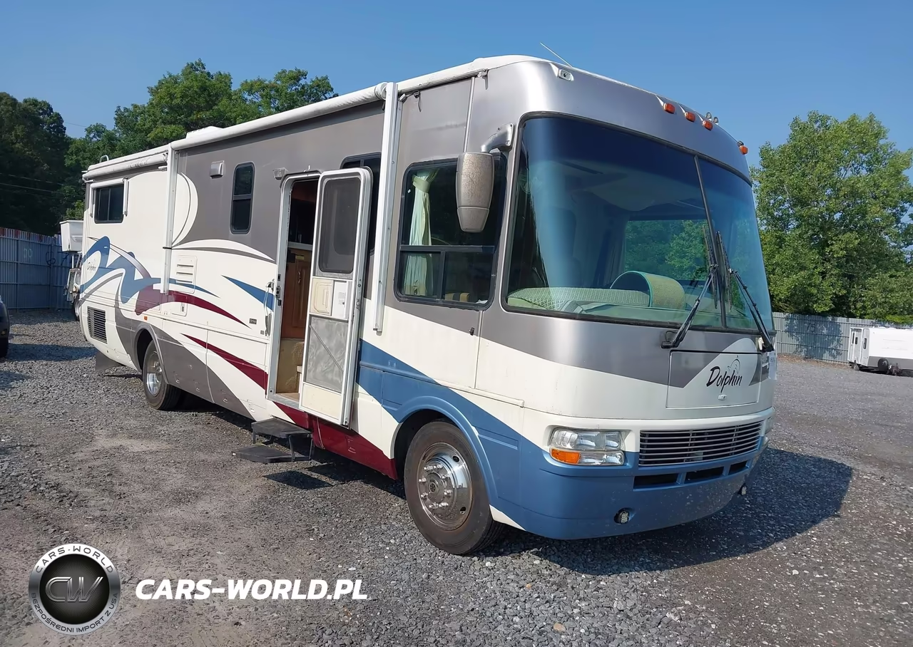 2003 Workhorse Custom Chassis Motorhome Chassis W22 – zdjęcie 1 z 11