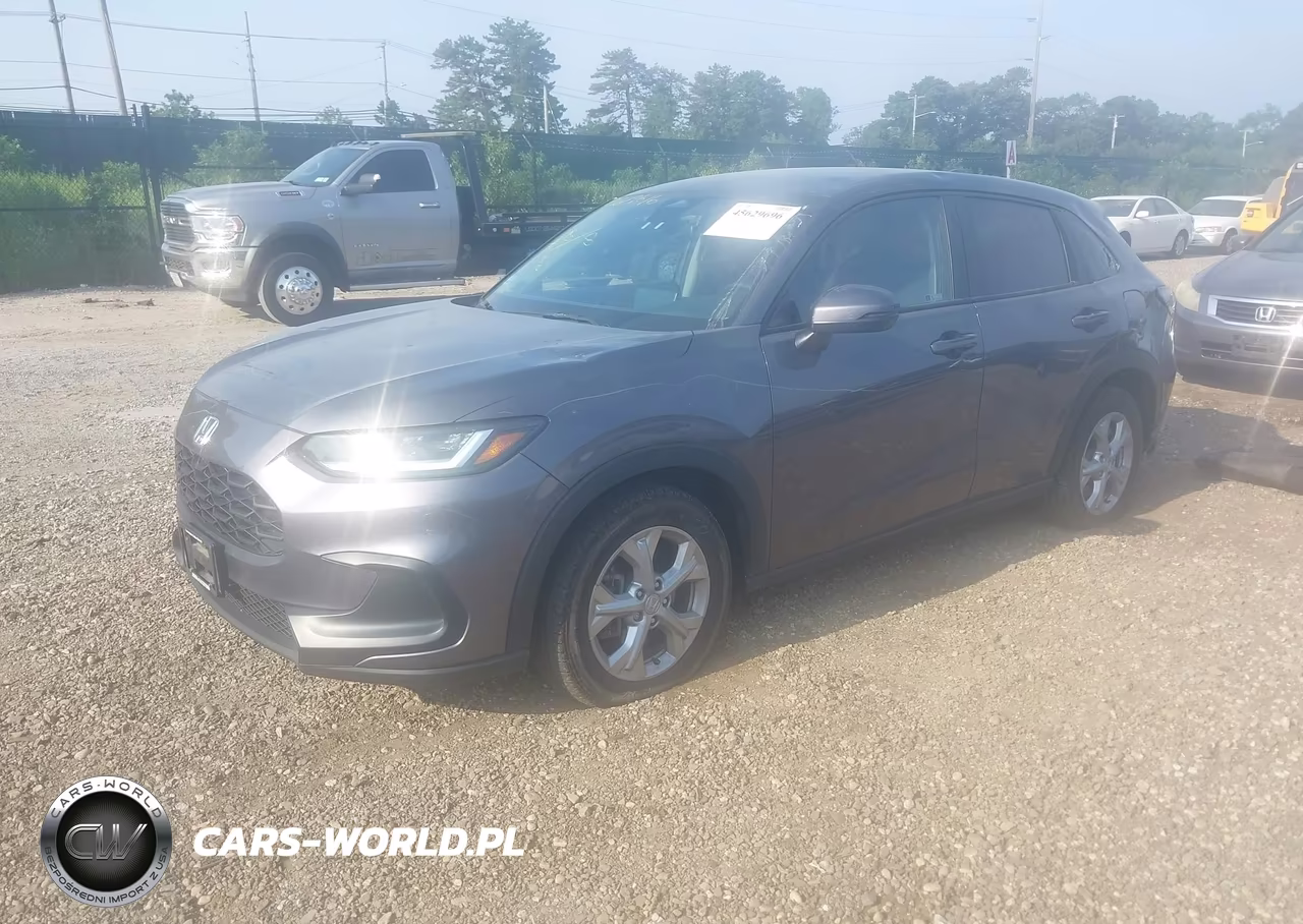 2023 Honda Hr-V Awd Lx VIN:3CZRZ2H37PM742226 - 2