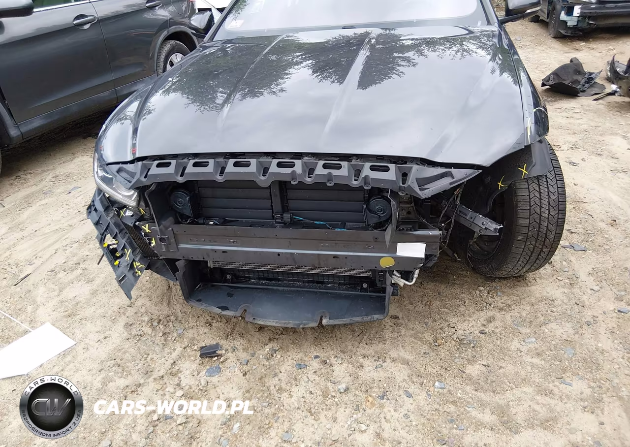 2018 Jaguar Xe 25T R-Sport VIN:SAJAL4FX4JCP19664 - 6