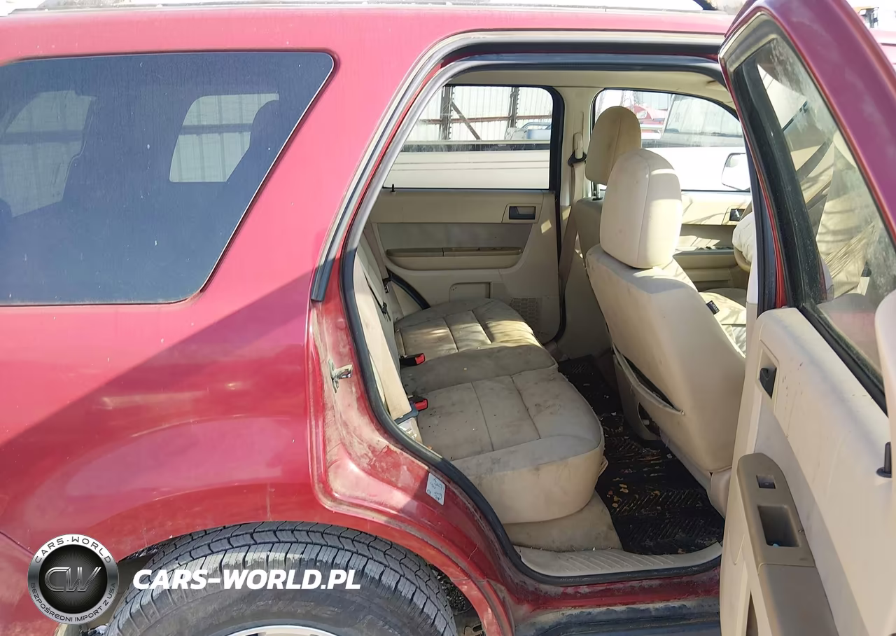 2011 Ford Escape Xlt VIN:1FMCU0D79BKB83930 - 8