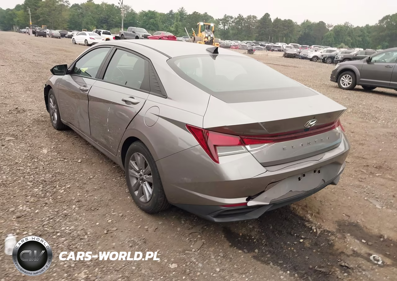2023 Hyundai Elantra Sel VIN:KMHLS4AG8PU404334 - 3