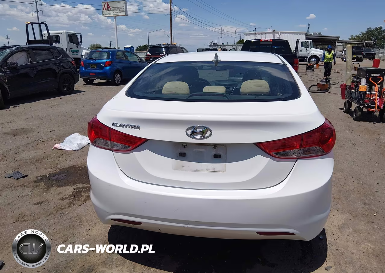 2013 Hyundai Elantra Gls VIN:5NPDH4AE4DH440808 - 15