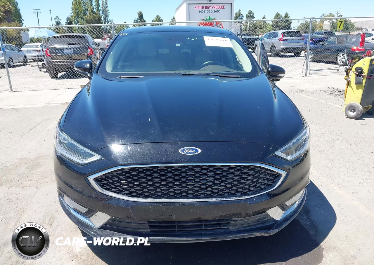 2017 Ford Fusion Energi Platinum VIN:3FA6P0SU5HR343698 - 11