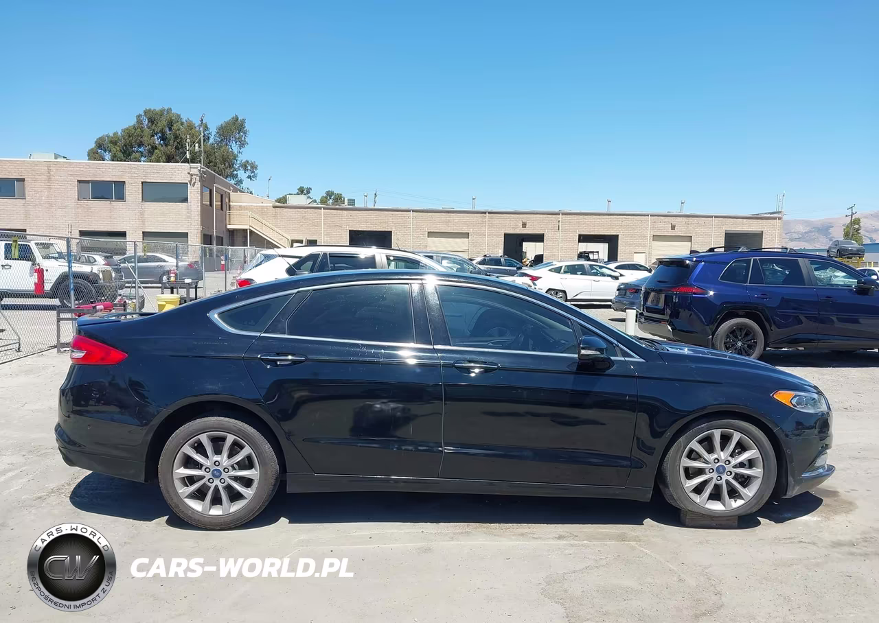 2017 Ford Fusion Energi Platinum VIN:3FA6P0SU5HR343698 - 12