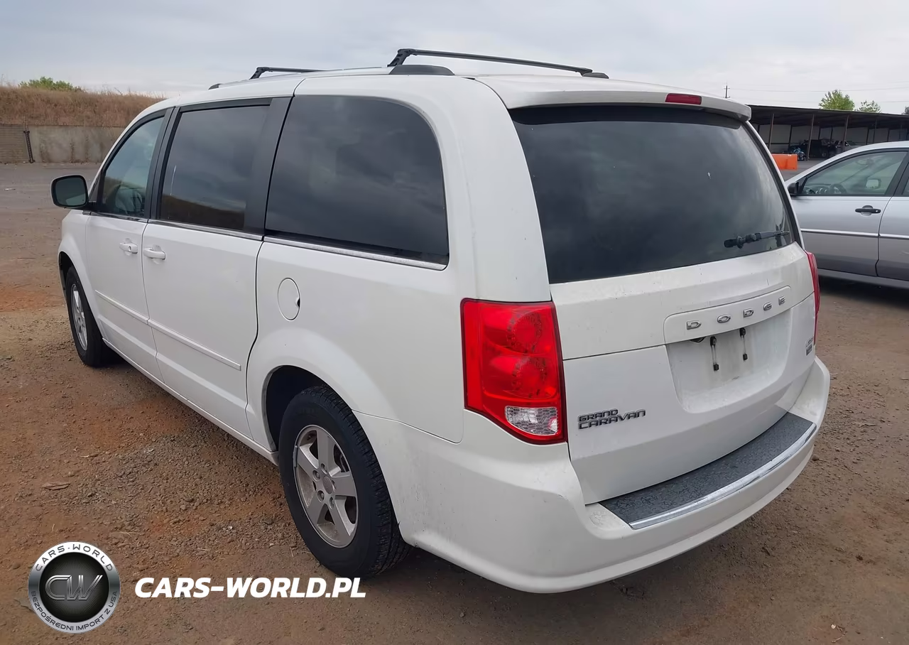 2011 Dodge Grand Caravan Crew VIN:2D4RN5DGXBR755245 - 3