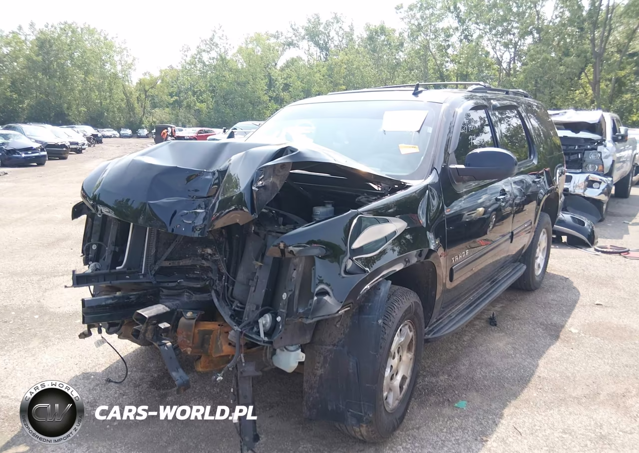 2013 Chevrolet Tahoe Lt VIN:1GNSKBE02DR361066 - 2