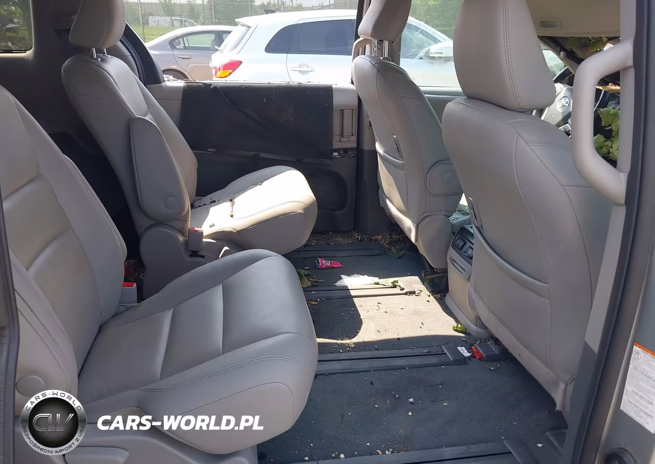 2020 Toyota Sienna Xle VIN:5TDDZ3DC0LS248795 - 8