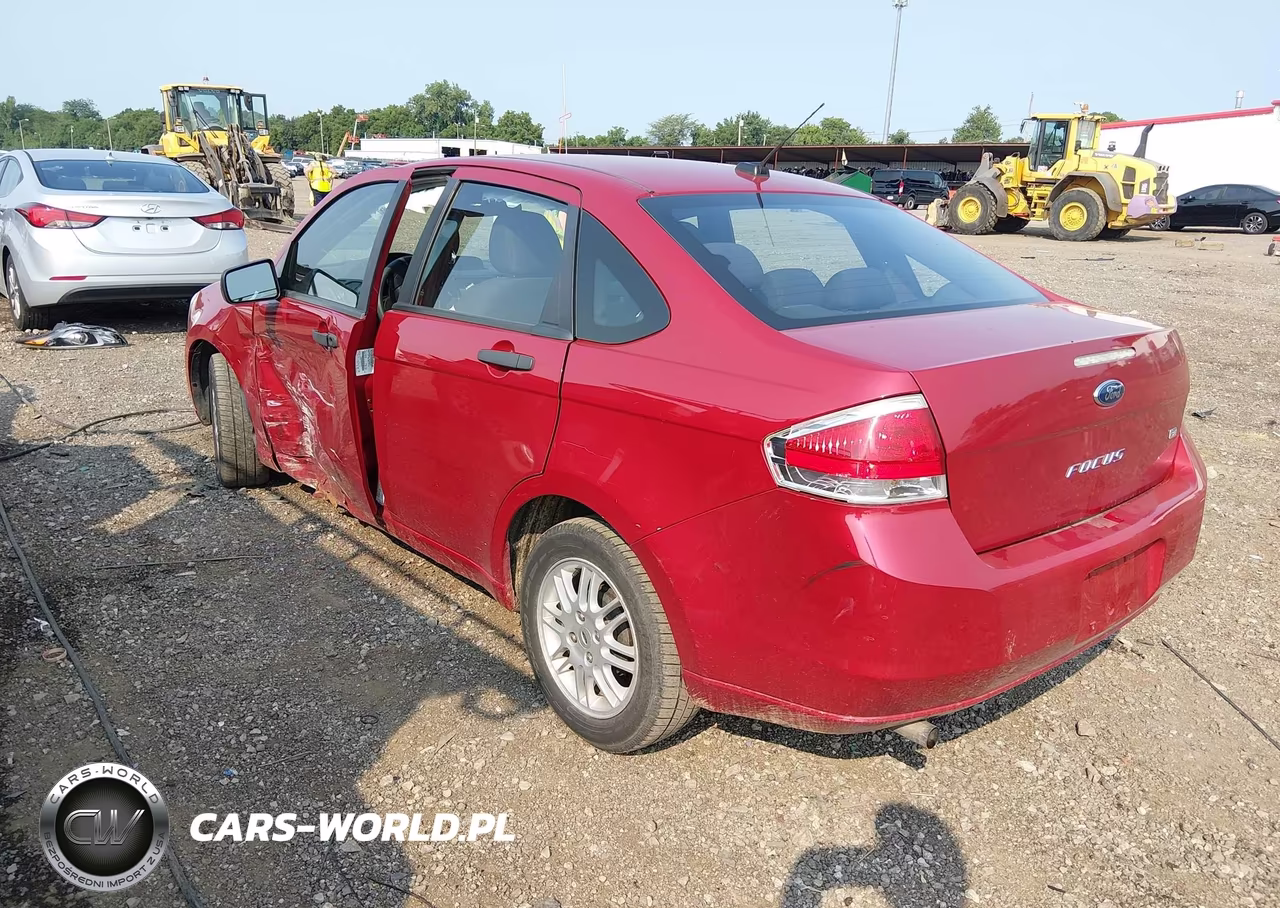 2010 Ford Focus Se VIN:1FAHP3FN0AW278212 - 3