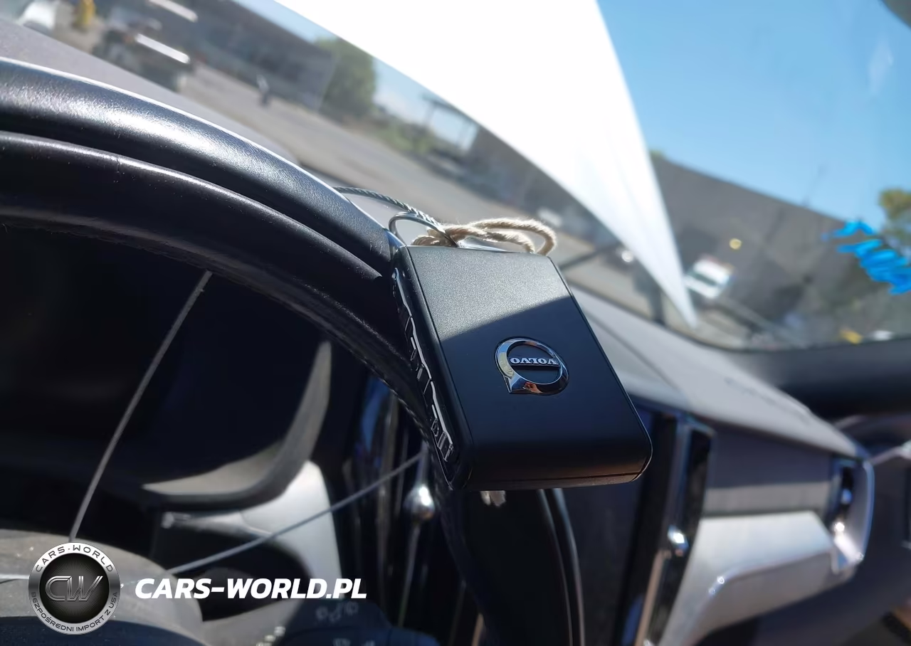 2018 Volvo Xc60 T6 Momentum VIN:LYVA22RK8JB111236 - 11
