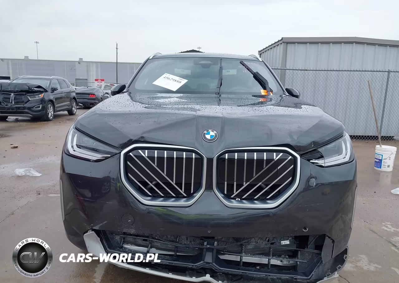 2025 BMW X3 30 xDrive VIN:5UX53GP05S9012041 - 12