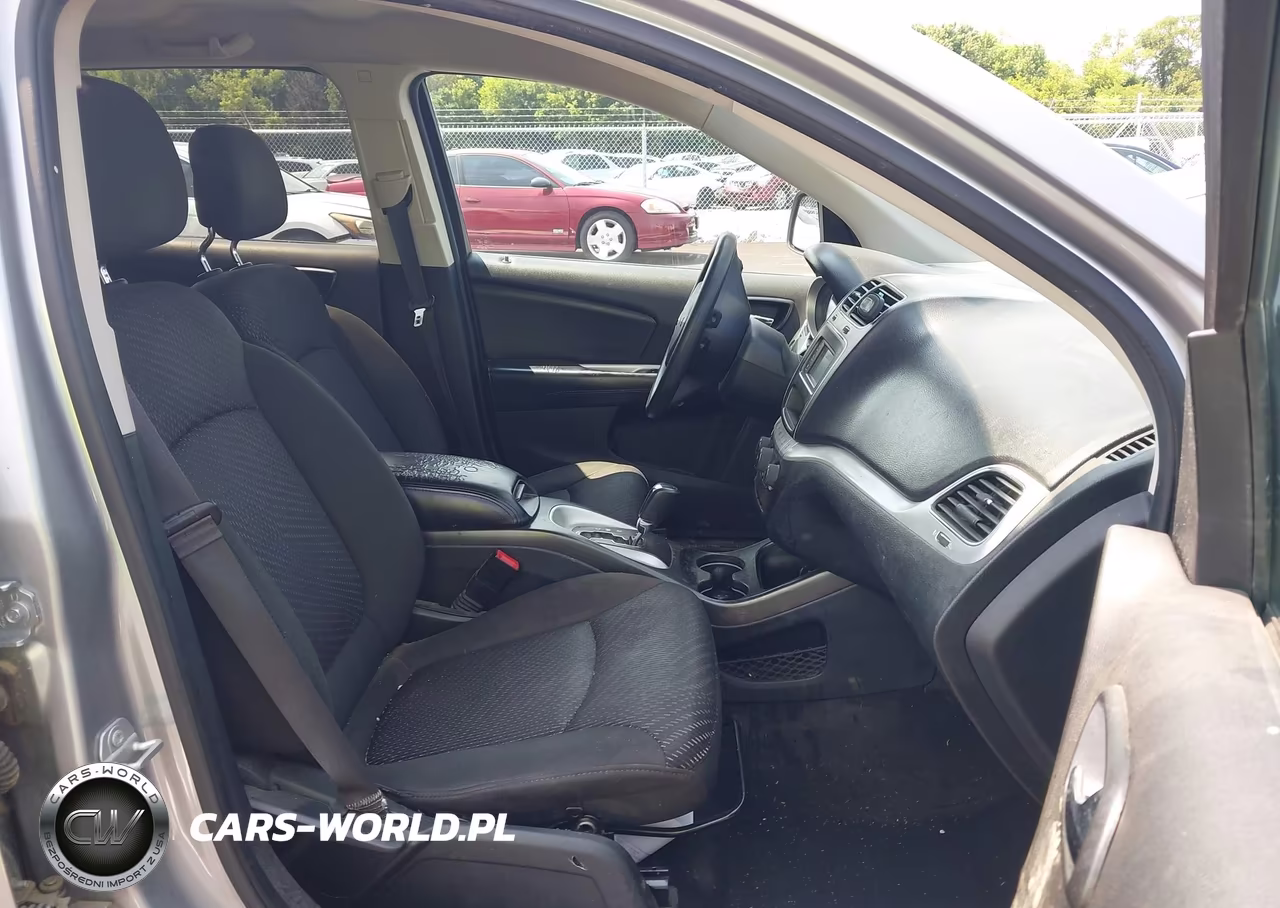 2019 Dodge Journey Se Value Package VIN:3C4PDCAB2KT797376 - 5