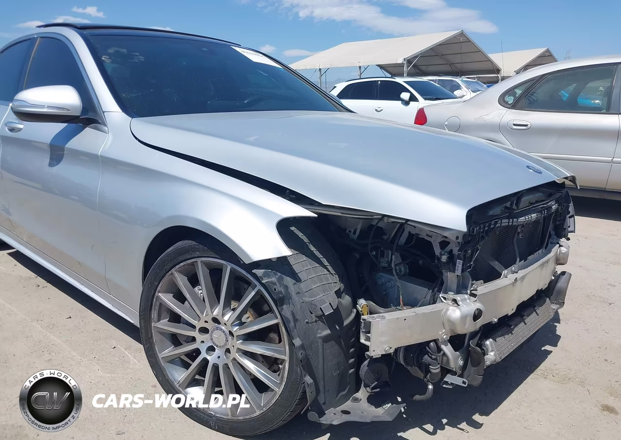 2015 Mercedes-Benz C 300 Sport VIN:55SWF4JB0FU063821 - 18