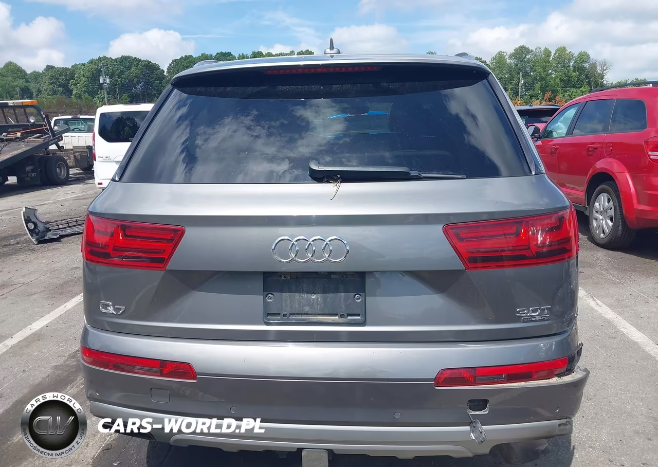 2018 Audi Q7 3.0T Premium VIN:WA1AAAF74JD001040 - 16