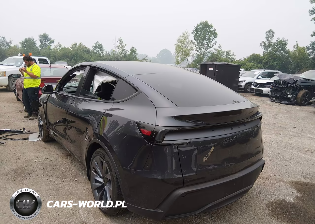 2026 Tesla Model Y All-Wheel Drive-Long Range Launch Series-Premium All-Wheel Drive VIN:7SAYGDEE5TA702413 - 3