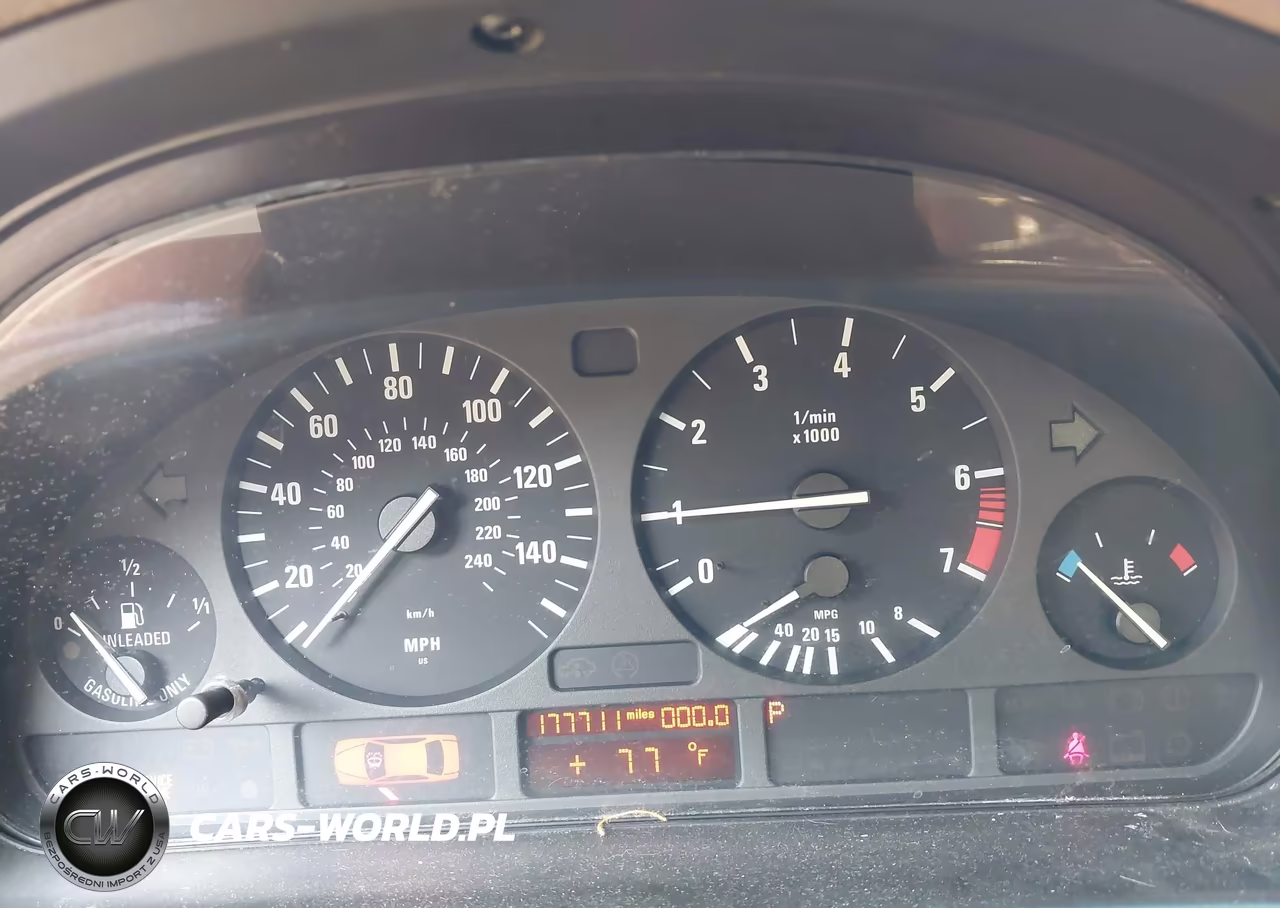 2000 BMW 528Ia VIN:WBADM6348YGU21522 - 7
