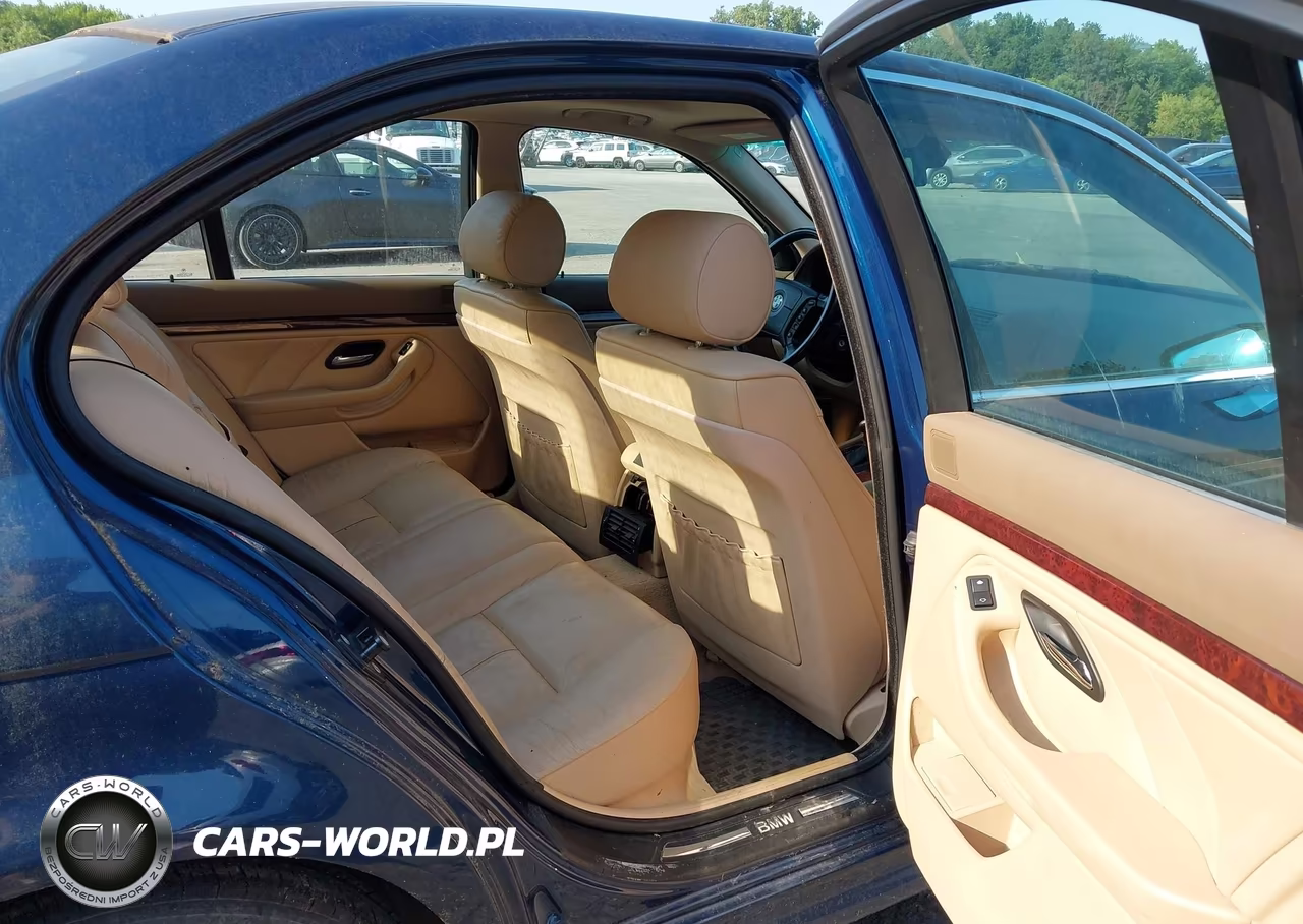 2000 BMW 528Ia VIN:WBADM6348YGU21522 - 8