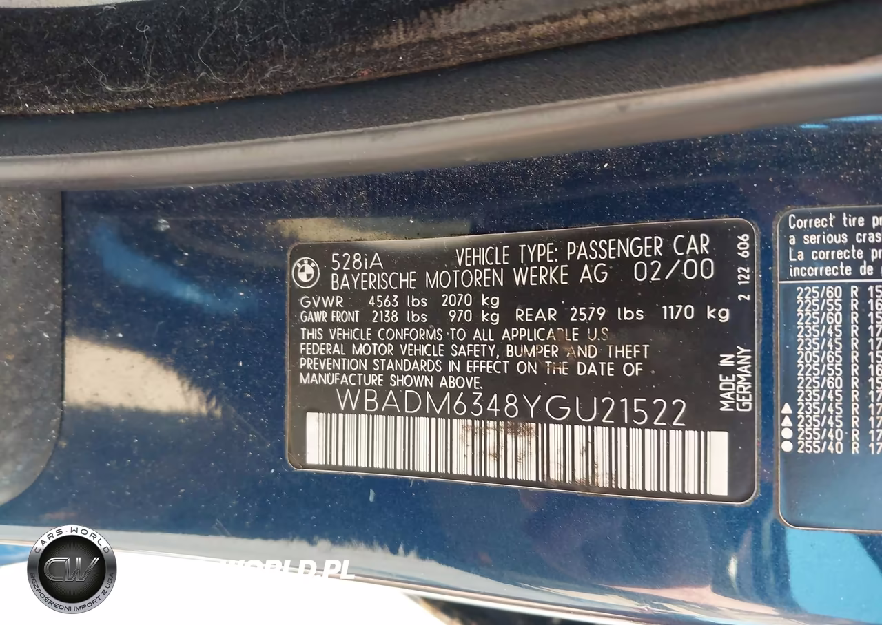 2000 BMW 528Ia VIN:WBADM6348YGU21522 - 9
