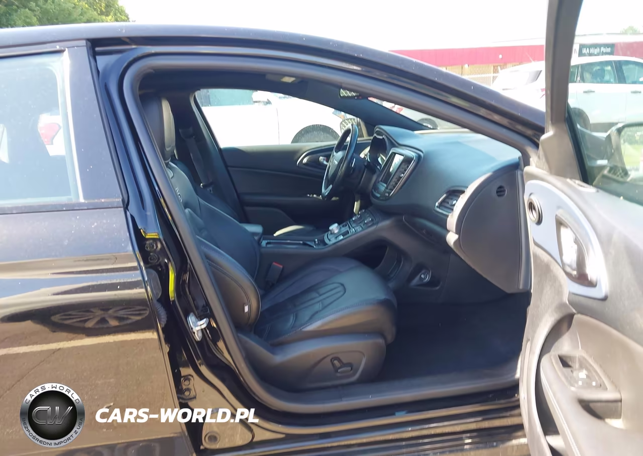 2016 Chrysler 200 S VIN:1C3CCCBGXGN147296 - 5
