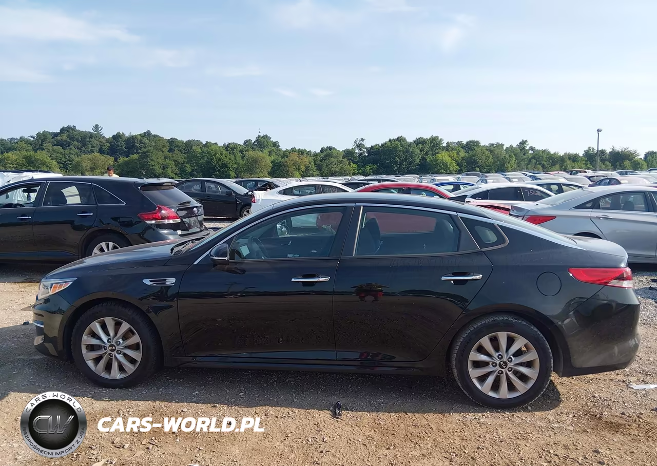 2018 Kia Optima Lx VIN:5XXGT4L36JG258641 - 14