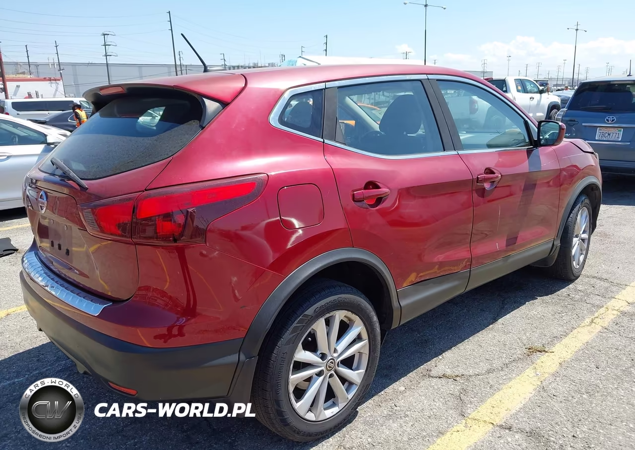 2019 Nissan Rogue Sport S VIN:JN1BJ1CP2KW232445 - 4