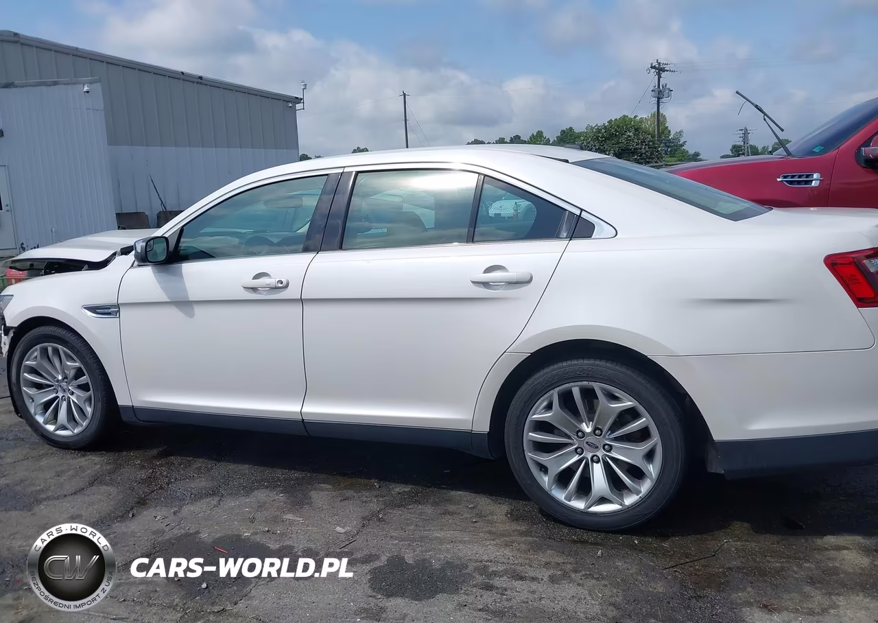2015 Ford Taurus Limited VIN:1FAHP2F87FG103686 - 14