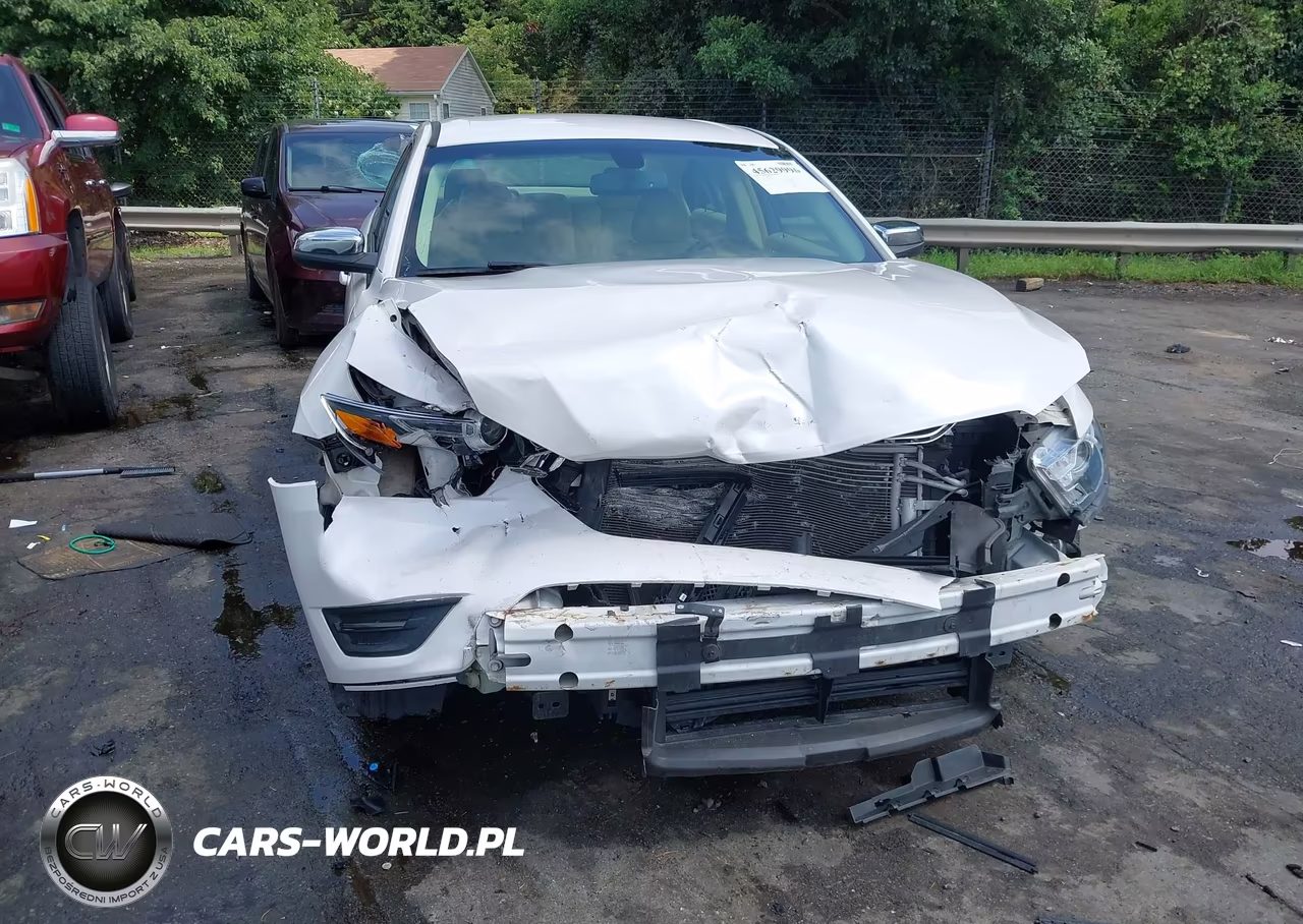 2015 Ford Taurus Limited VIN:1FAHP2F87FG103686 - 6