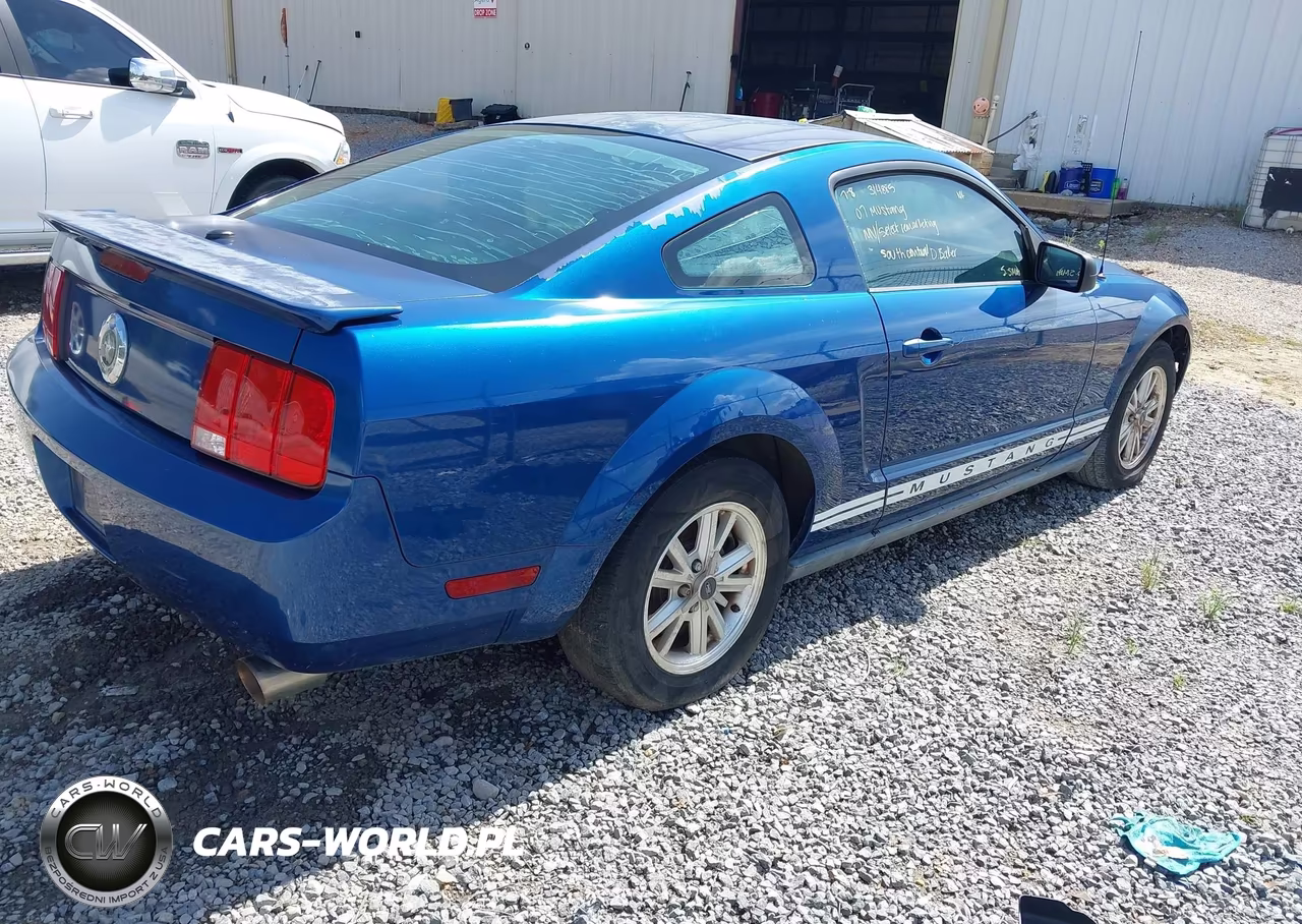 2007 Ford Mustang V6 Deluxe-V6 Premium VIN:1ZVFT80N475314885 - 4