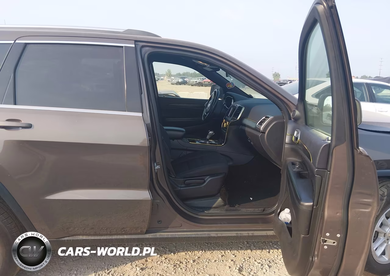 2019 Jeep Grand Cherokee Laredo E 4X2 VIN:1C4RJEAG3KC650116 - 5