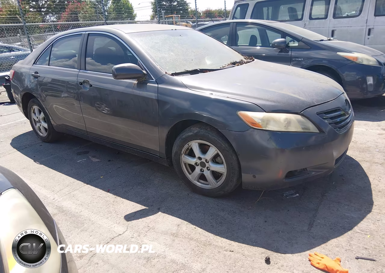 2007 Toyota Camry Le – zdjęcie 1 z 14