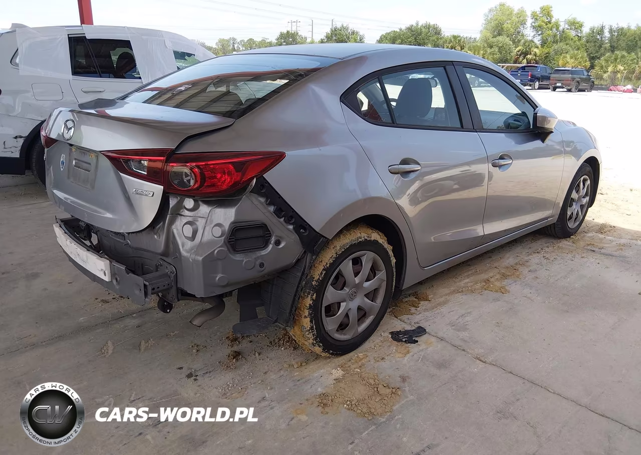 2016 Mazda Mazda3 I Sport VIN:JM1BM1T71G1287087 - 4