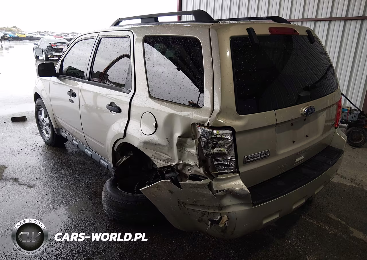 2012 Ford Escape Xlt VIN:1FMCU0DG5CKC43106 - 3