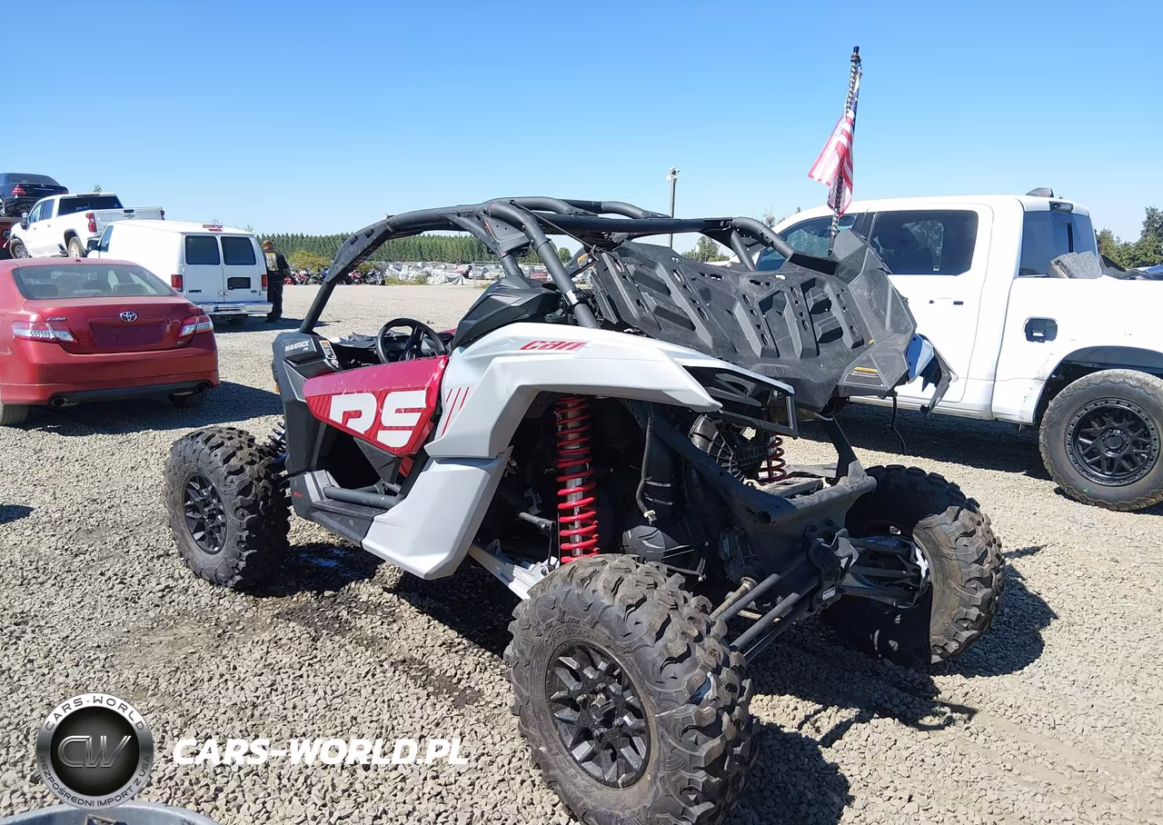 2024 Can-Am Maverick X3 VIN:3JBVJAY20RE000568 - 3