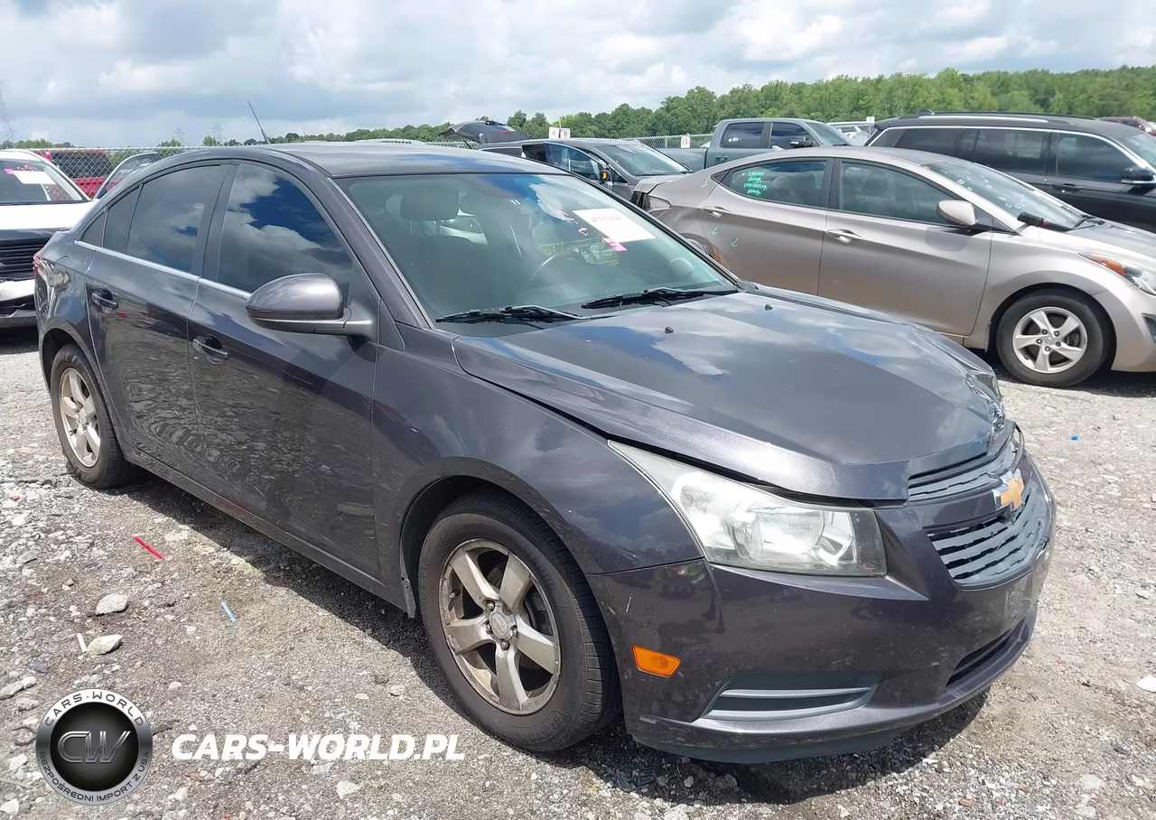2013 Chevrolet Cruze 1Lt Auto – zdjęcie 1 z 16