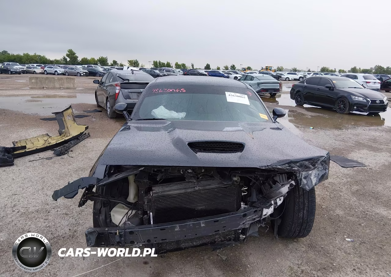 2019 Dodge Challenger R-T VIN:2C3CDZBTXKH593950 - 13