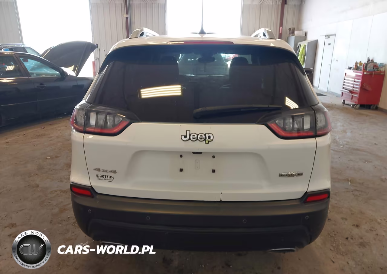 2021 Jeep Cherokee Latitude Lux 4X4 VIN:1C4PJMMX4MD100885 - 16