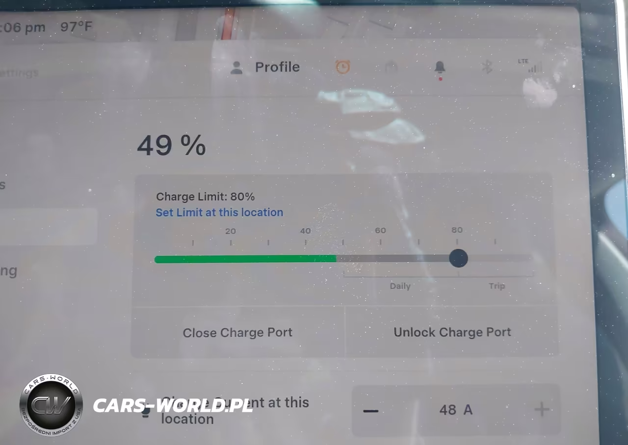2022 Tesla Model Y Long Range Dual Motor All-Wheel Drive VIN:7SAYGDEE7NA022158 - 17