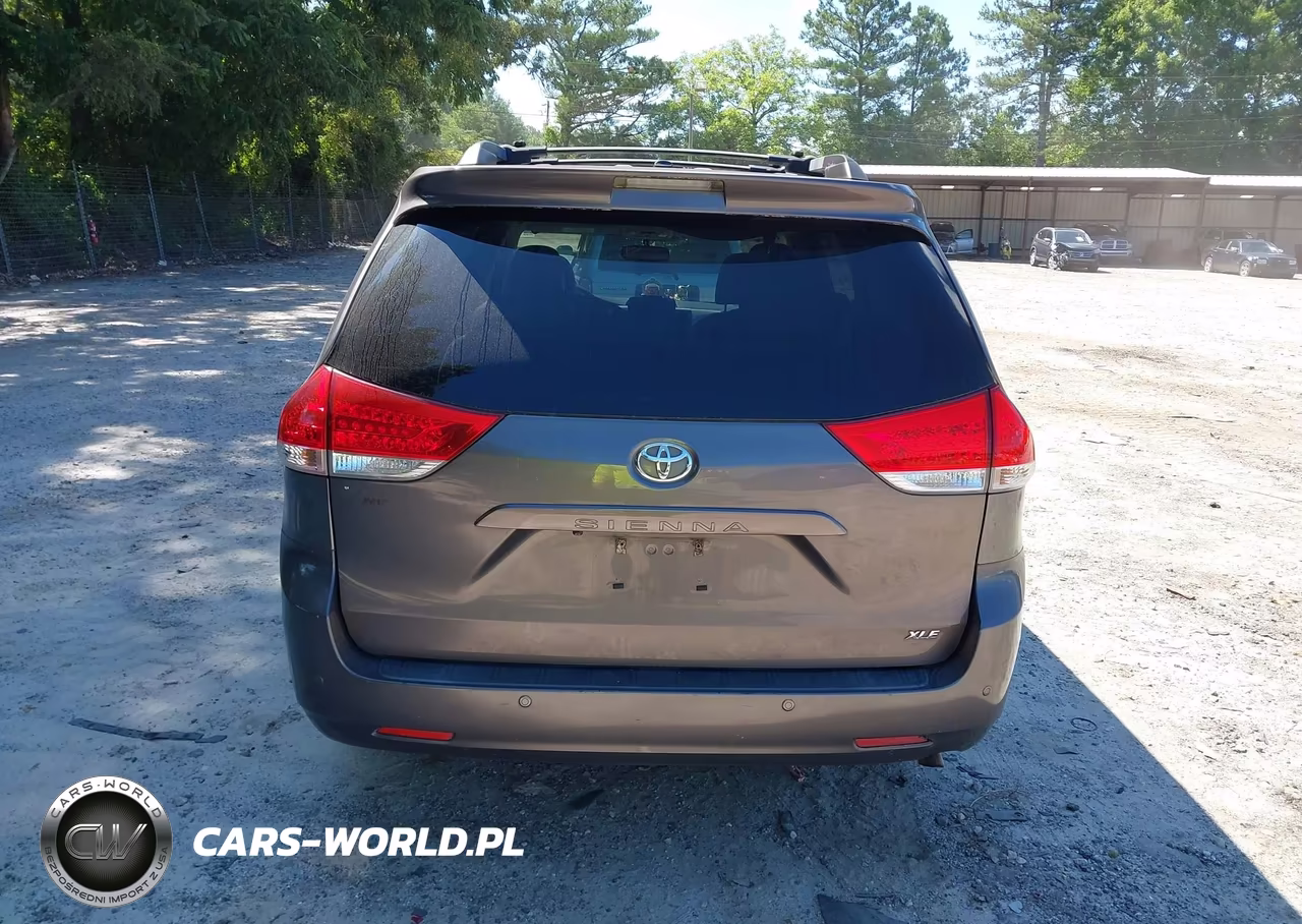 2012 Toyota Sienna Xle V6 8 Passenger VIN:5TDYK3DC8CS201634 - 16