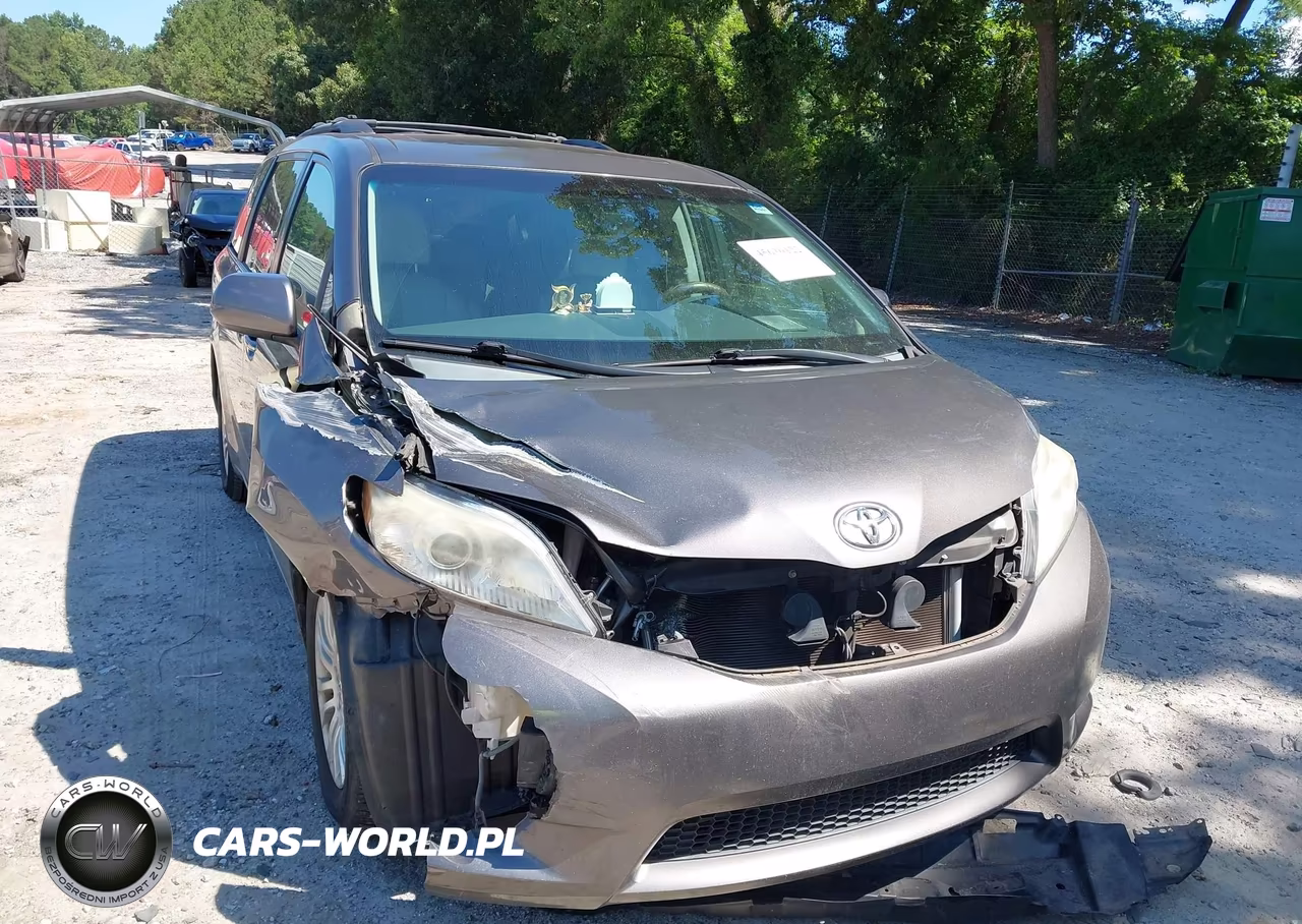 2012 Toyota Sienna Xle V6 8 Passenger VIN:5TDYK3DC8CS201634 - 6